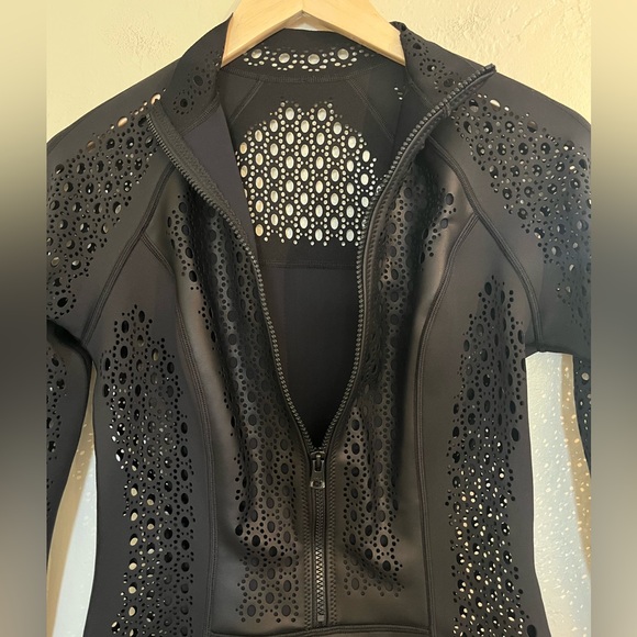 NWOT Gigi C Nicole Surfsuit - Picture 8 of 13